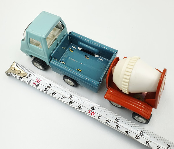 12 Vintage USSR Tin Toy Car Truck mixer with trailer 1980s.jpg