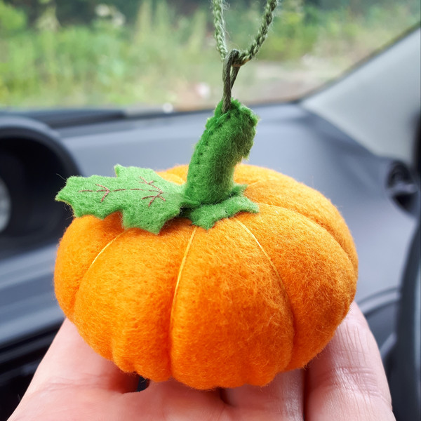 Halloween Felt Pumpkin Plush Craft