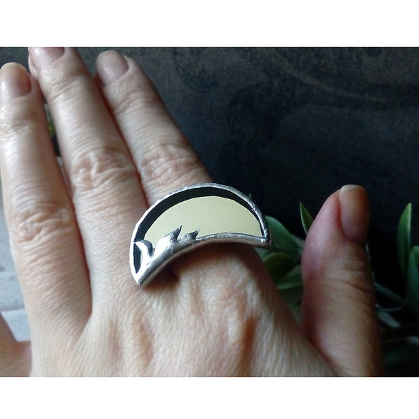 Mirror-crescent-ring-moon-ring-soldered-ring-stained-glass-ring-protection-ring-Halloween-ring-witchy-aesthetic (10).jpg