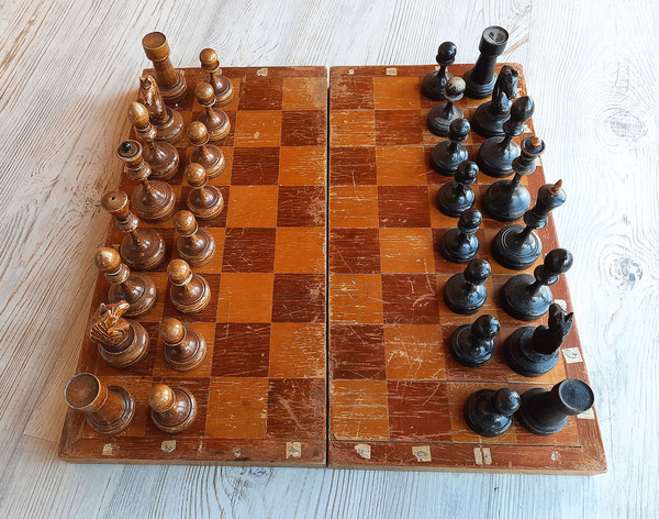 antique_great_chess6.jpg