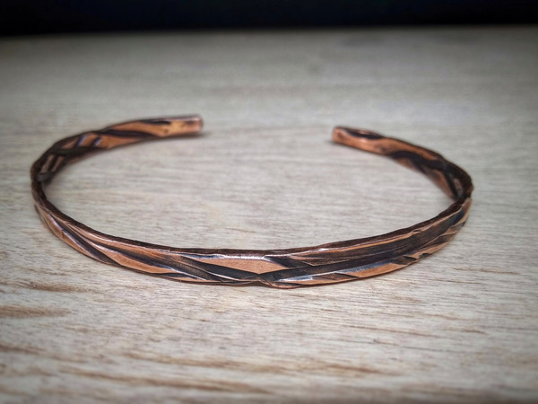 copper bracelet.jpeg