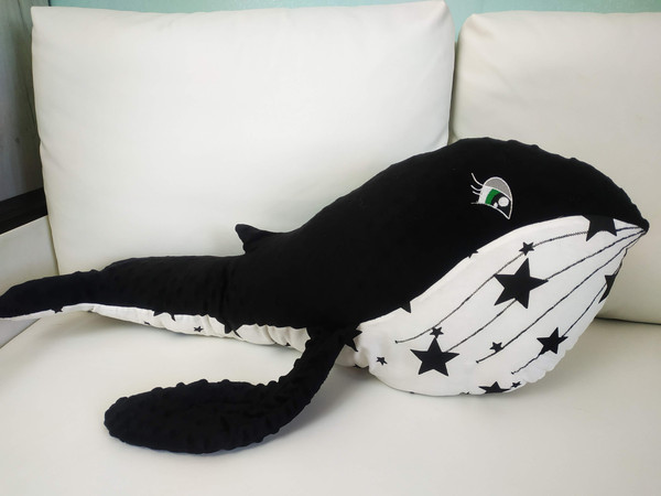 black-whale-stuffed-animal IMG_20210713_121037.jpg
