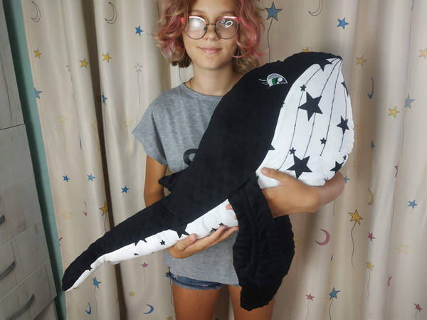 black-whale-stuffed-animal IMG_20210721_125458.jpg