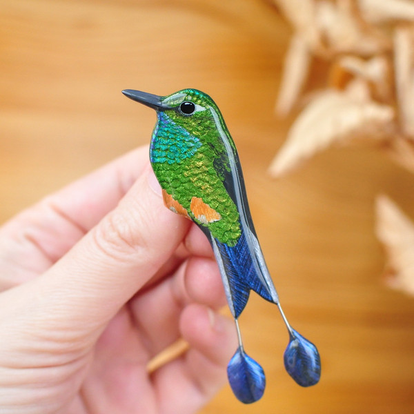 rockettail-hummingbird-brooch-5.jpg