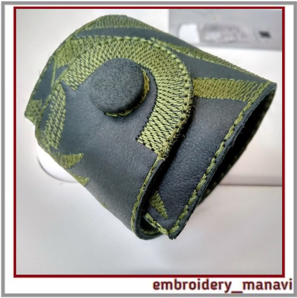 In_the_hoop_Bracelet_with_fern_leaves_Embroidery_Design.jpg