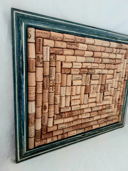 wine-cork-board-6.jpg
