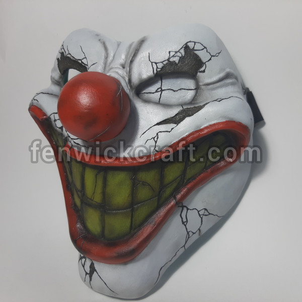 clown mask from twisted metal red version