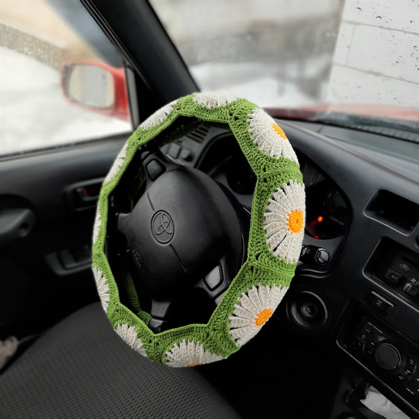 15 Amazing Crochet Steering Wheel Cover Patterns