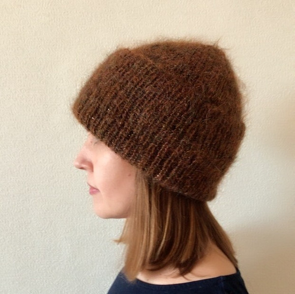 Rib-Knit-hat-for-women-1.JPG