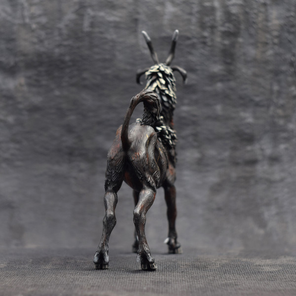 black-goat-monster-original-creature-figurine-toy-animal-5.JPG