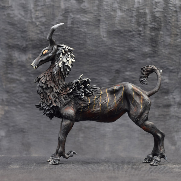 black-goat-monster-original-creature-figurine-toy-animal-7.JPG