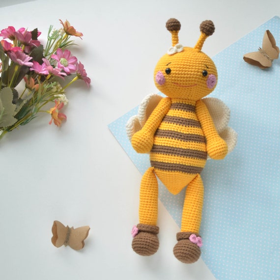 bee crochet pattern