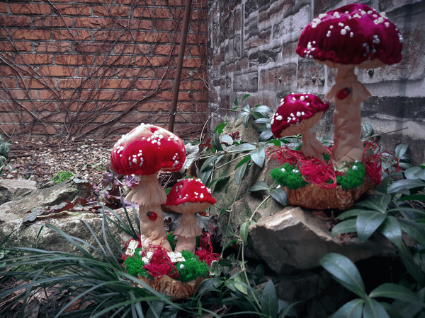soft- sculptur-mushroom2.jpg