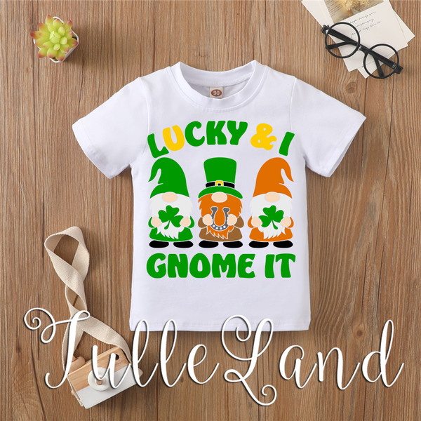 t-shirt-Tulleland-St-Patricks-Day-Gnome-Green-Shamrock-Gnome-with-Leprechaun-Hat-Gnome-with-clover-digital-design-Cricut-svg-dxf-eps-png-ipg-pdf-cut-file.jpg