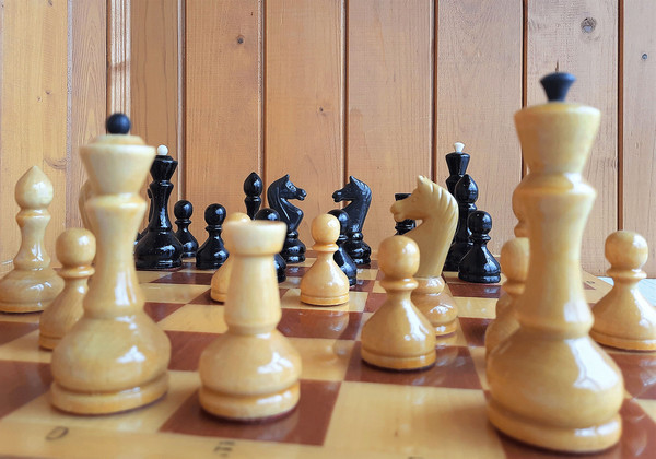 yunost soviet wooden chess set 1980s