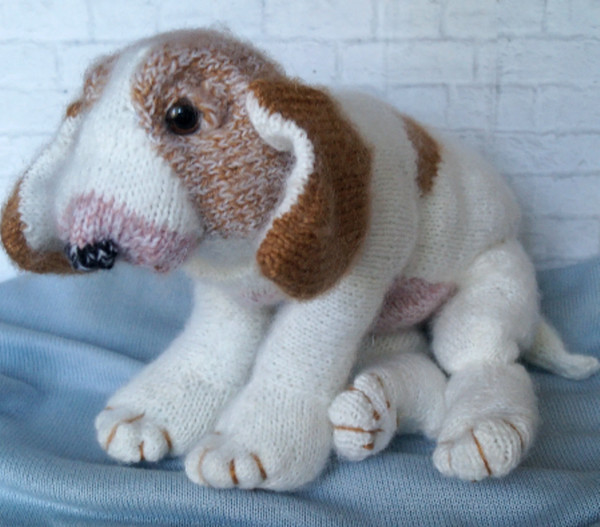 realistic knitted puppy