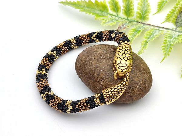 Bead crochet kit, DIY snake bracelet kit, DIY beaded bracele - Inspire ...