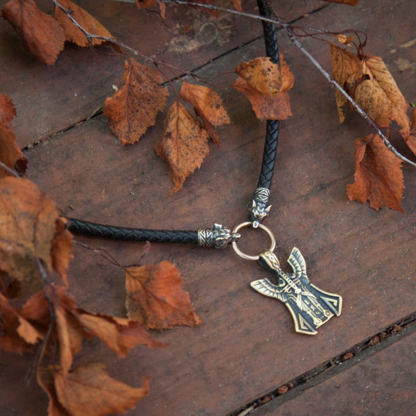 Odin-necklace