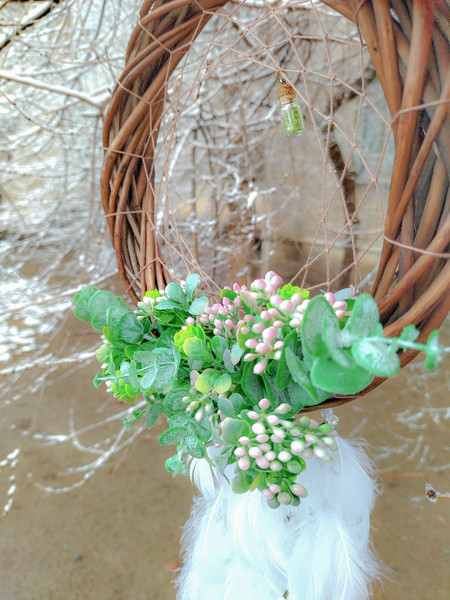 Dream-Catcher-from-a-willow-wreath