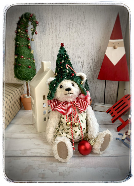 Teddy bear_with a Christmas_ball_gift_plush toy 5