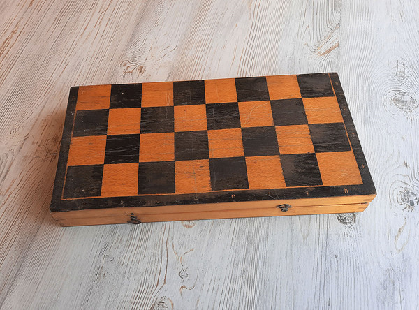 chess_set_1960s_mordva5.jpg