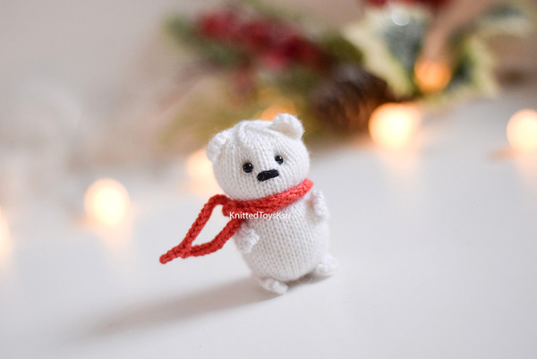 Polar-bear-toy-Christmas
