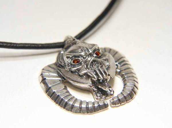 Daedric-Prince-Molag-Bal , God-of-Schemes-necklace , Harvester-of-Souls , Elder-Scrolls-jewelry, Game-Jewelry