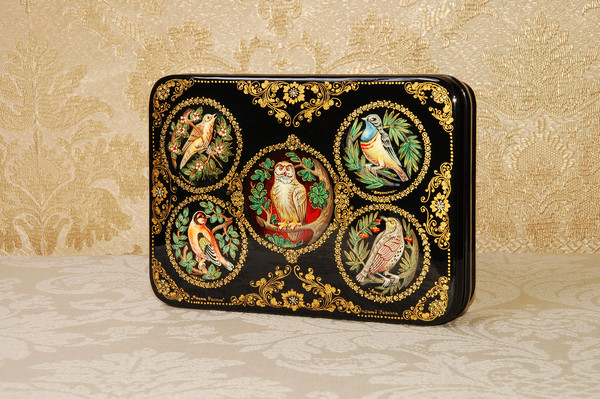 Ornate decorative jewelry box birds