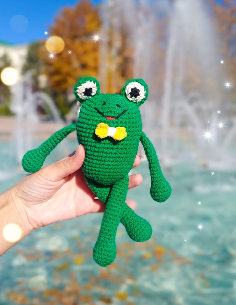 crochet_frog_7.jpg