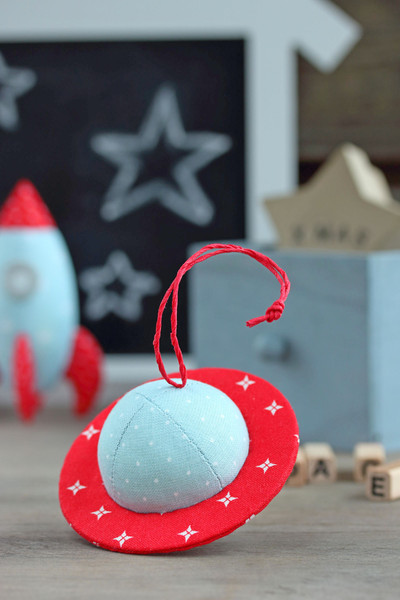 spaceship and planet christmas ornament sewing pattern-2.jpg