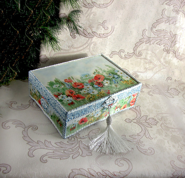 Tea box, Trinket Box, Boho jewelry box, Christmas gift, Unusual wooden casket, Poppies Box, Glossy casket, Summer jewelry box (8).jpg