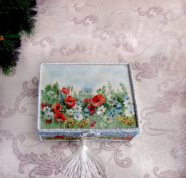 Tea box, Trinket Box, Boho jewelry box, Christmas gift, Unusual wooden casket, Poppies Box, Glossy casket, Summer jewelry box (10).jpg
