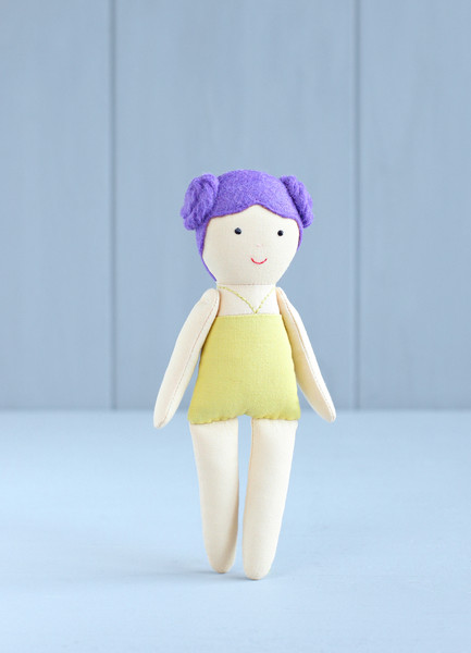 Mini-dolls-sewing-pattern-8.jpg