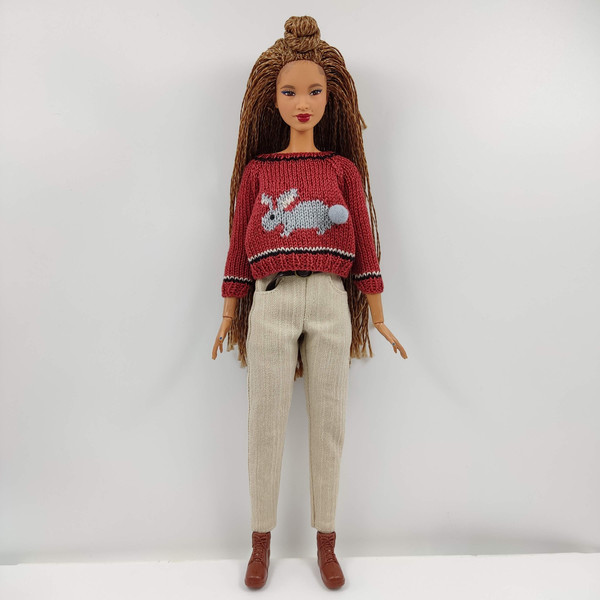Bunny sweater and jeans for barbie.jpg