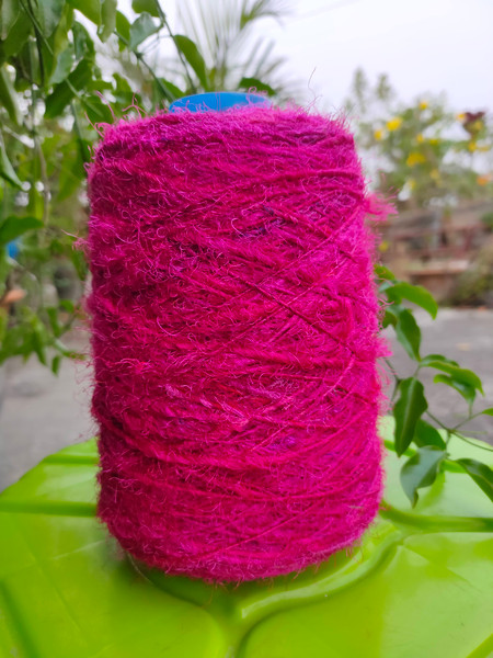 Sari Silk Yarn Prime Hot Pink (2).jpg