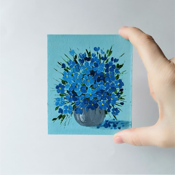 Handwritten-blue-flowers-by-acrylic-paints-4.jpg