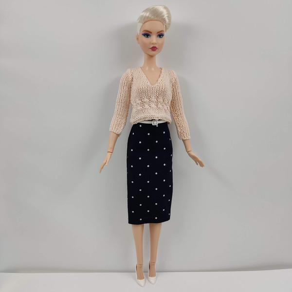 Barbie polka dot skirt.jpg