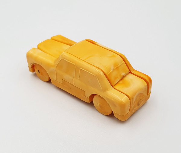 5 Vintage Brain Teaser Puzzle Toy THE CAR 1980s.jpg