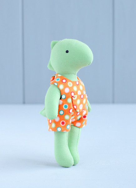 dinosaur-doll-sewing-pattern-3.jpg