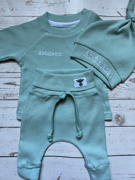 Mint-gender-neutral-baby-clothes-minimalist-baby-outfit-new-baby-gift-basket-1.JPG