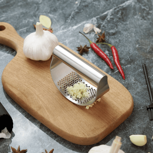 Dropship Kitchen Garlic Press With Soft; Easy To Squeeze Ergonomic Handle - Garlic  Mincer Tool With Sturdy