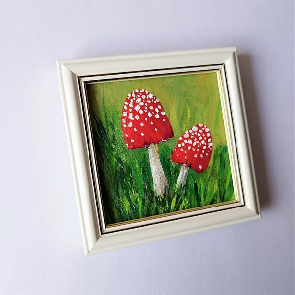 Handwritten-mushroom-fly-agaric-mini-painting-wall-decor-by-acrylic-paints-3.jpg