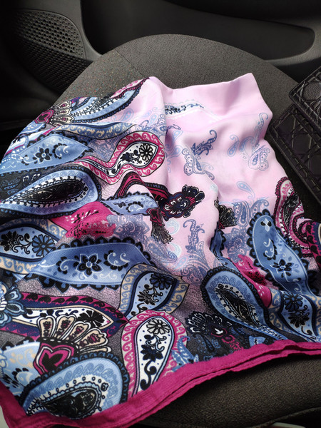 paisley scarf pink (5).jpg