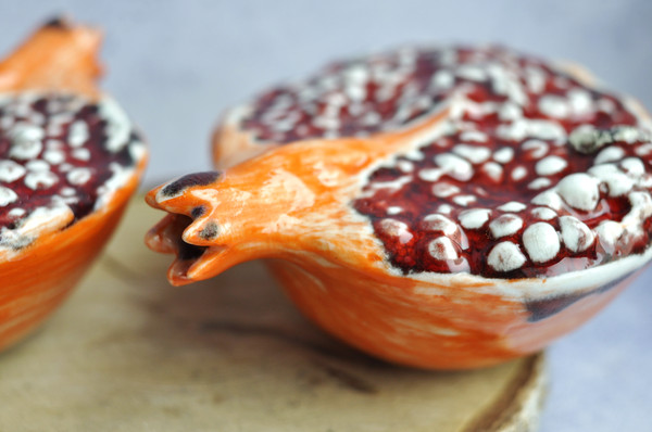 realistic-pomegranate-ceramic-2.jpg