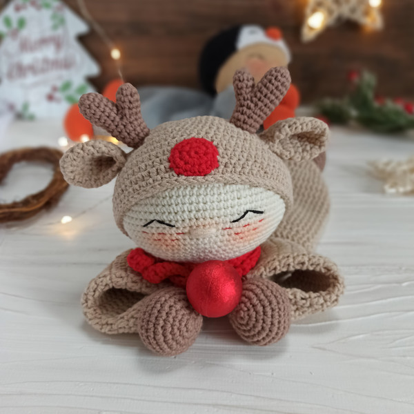 2-IN-1 Christmas Reindeer and Penguin Baby Lovey Amigurumi C - Inspire  Uplift