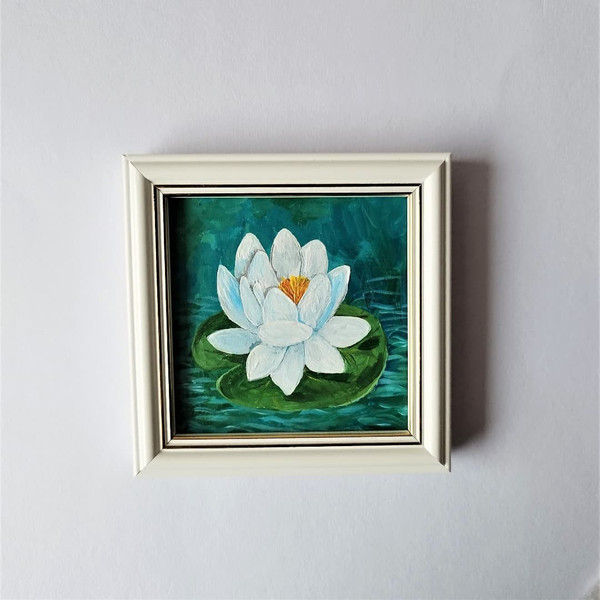 Handwritten-white-water-lily-on-the-pond-by-acrylic-paints-2.jpg