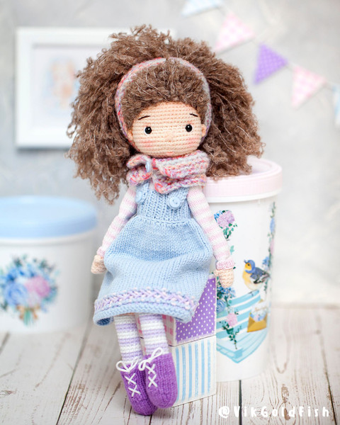 Crochet toy pattern doll