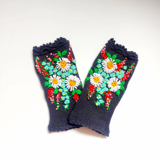 Mittens-With-Embroidery-Hand-Knitted-Embroidered-Fingerless-Gloves-Clothing-And