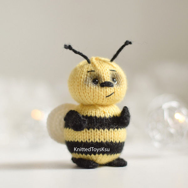 Bumble the Bee Decorative Object