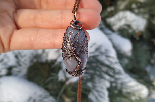 tree-of-life-necklace-celtic-jewelry (1).jpg